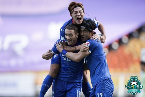 타가트(수원삼성). 한국프로축구연맹 제공