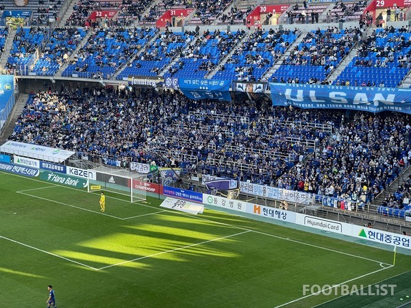 [케현장] "유럽 축구장 같아요" 현대가 더비, '20,058명' 시즌 최다 관중 기록