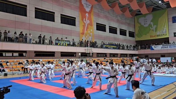 대한가라테연맹 제공