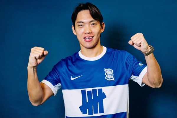 이명재(버밍엄시티). 버밍엄시티 홈페이지 캡처