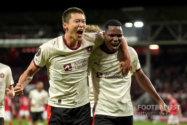 조규성(왼쪽), 우스만 디아오(이상 미트윌란). 게티이미지코리아