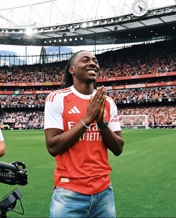 에베레치 에제(아스널). 아스널 인스타그램 캡쳐