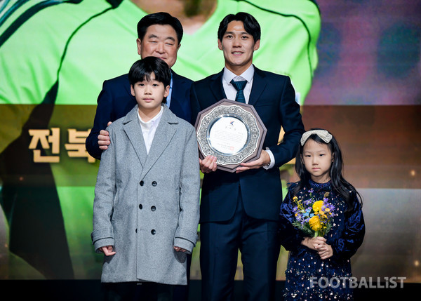 최철순(오른쪽에서 두번째, 전북 현대). 서형권 기자