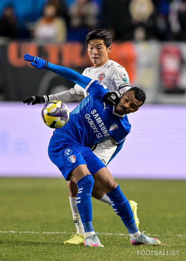 김륜성(위, 제주SK), 세라핌(아래, 수원삼성). 서형권 기자