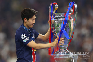 손흥민 황인범 다 어디 갔어! UCL 예선 끝났는데, 한국선수 '6명→3명' 반... - 뉴스 썸네일 이미지