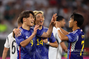 일본의 3-4-2-1 전술 운용